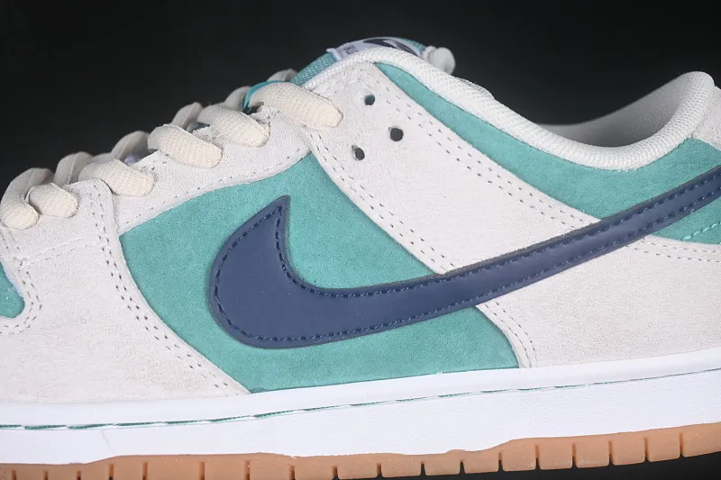 All categories Nk SB Dunk series Nk SB Dunk Low low-top sneakers Nike SB Dunk Low low-top casual sneakers HQ1625-300